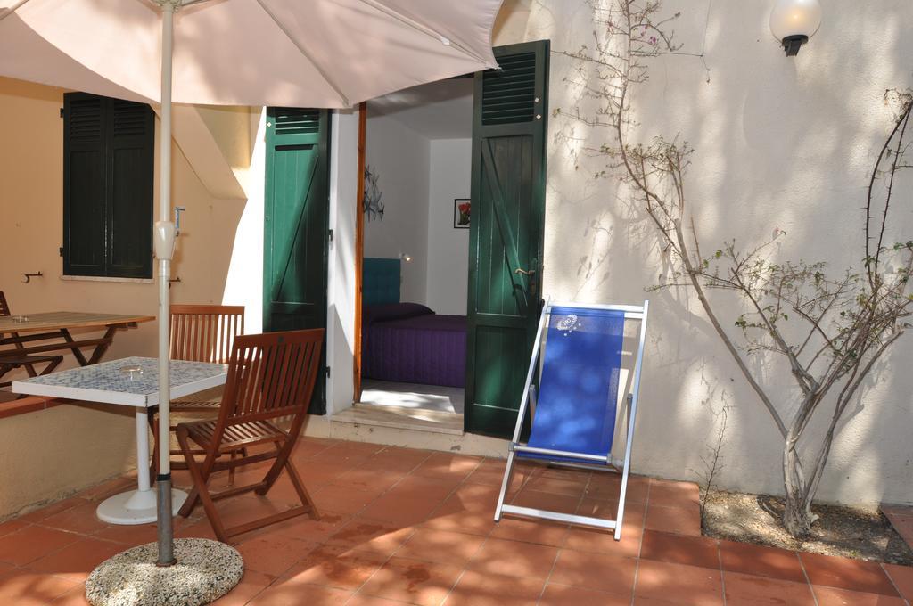 Hotel Giardino Capoliveri  Exterior foto